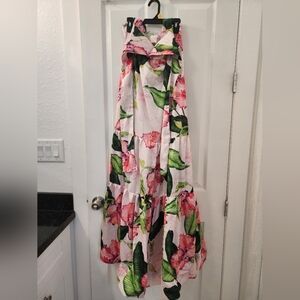 Women's dress Liliana Meza, size medium, floral